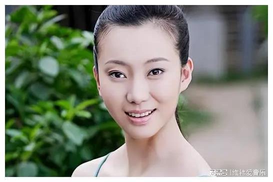 刘雨欣回应自杀 刘雨欣是干什么的 