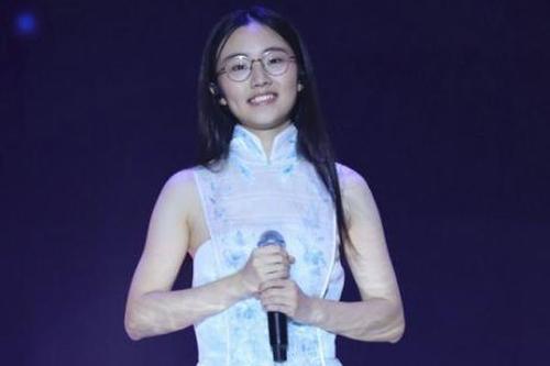 郭沁为什么坐在椅子上 郭沁为什么坐在椅子上银川地震了