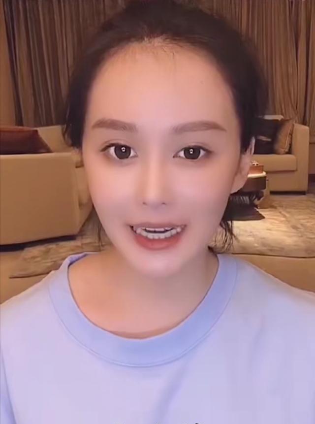 赵一涵照片 赵一涵团体材料多大了 赵一涵照片 赵一涵团体材料多大了