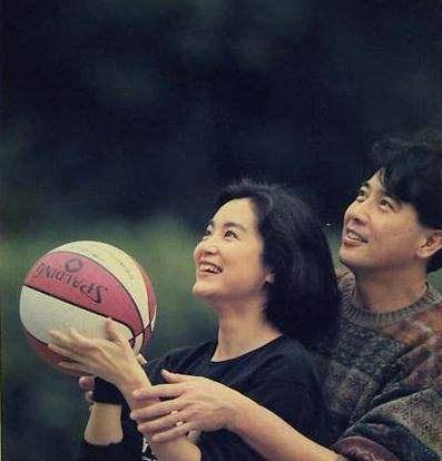 秦汉的妻子 秦汉的妻子邵乔茵 秦汉的妻子 秦汉的妻子邵乔茵
