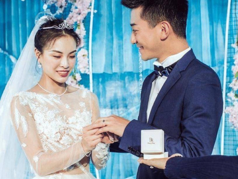张效诚求婚吴敏霞 张效诚吴敏霞结婚视频 