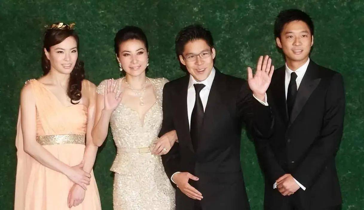 张效诚求婚吴敏霞 张效诚吴敏霞成婚视频 张效诚求婚吴敏霞 张效诚吴敏霞成婚视频