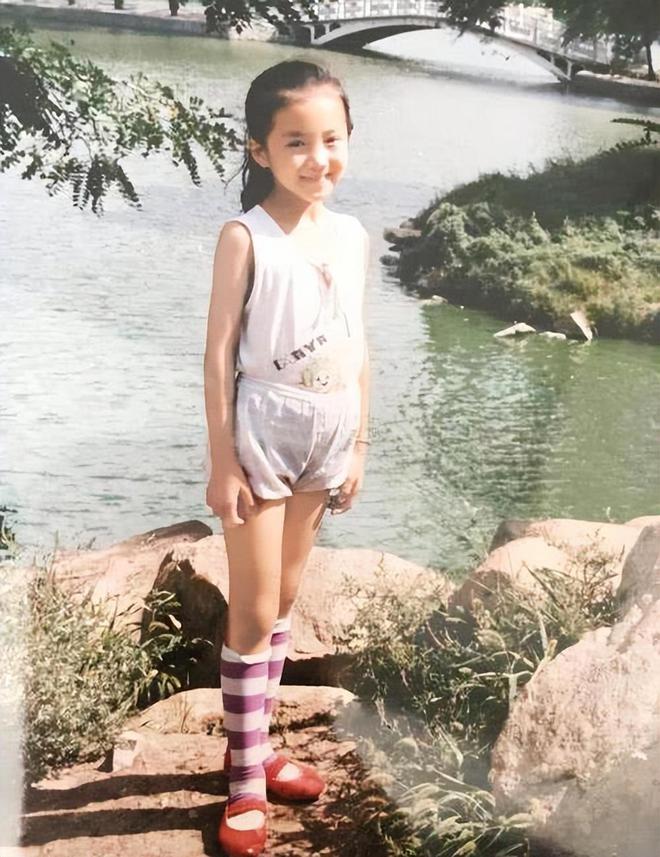 李依晓整容 李依晓整容前古装图片大全 