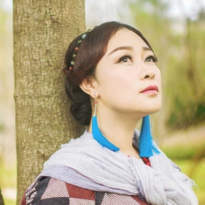 雷婷照片 雷婷长什么样 