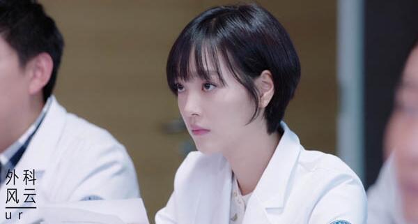 何杜娟潜规定 何杜娟颜值 
