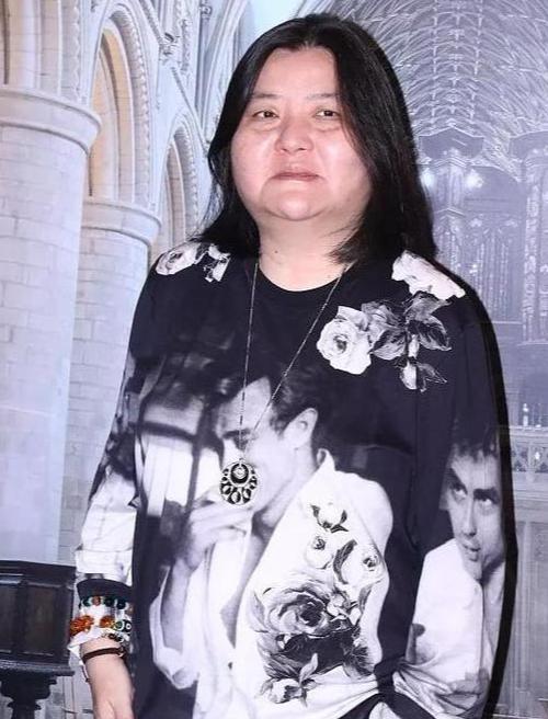 邱黎宽儿子 邱黎宽有钱吗 