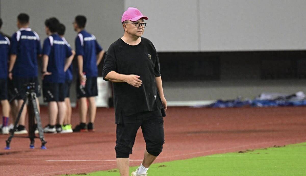 董路妻子 董路妻子朱安安简介图片 