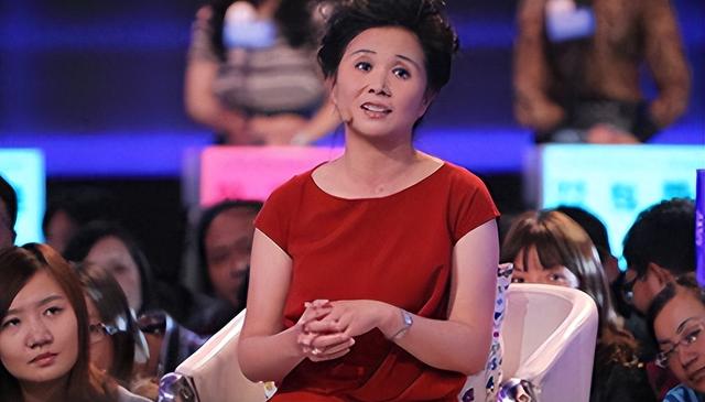 黄菡女儿多大 黄菡女儿多大了啊 