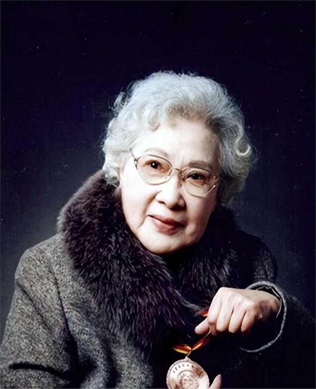 秦怡的第三任丈夫是谁 秦怡的丈夫叫什么名字 