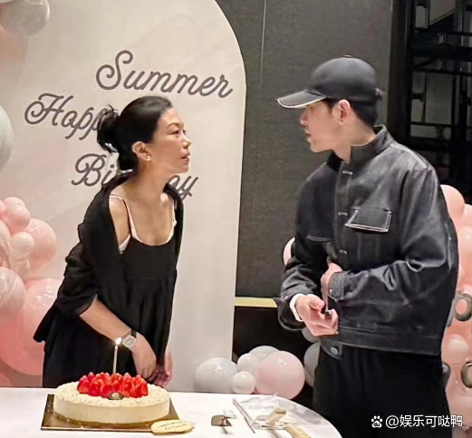 萧敬腾告白经纪人 曝萧敬腾求婚经纪人 