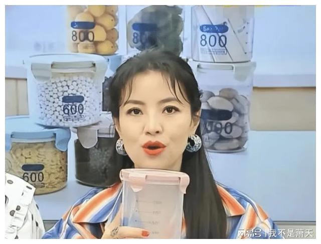撒贝宁的女友 撒贝宁的女友是章子怡吗 