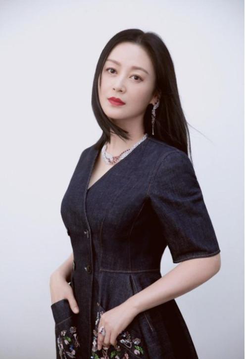 演员陈红结过几次婚 演员陈红有几个男朋友 
