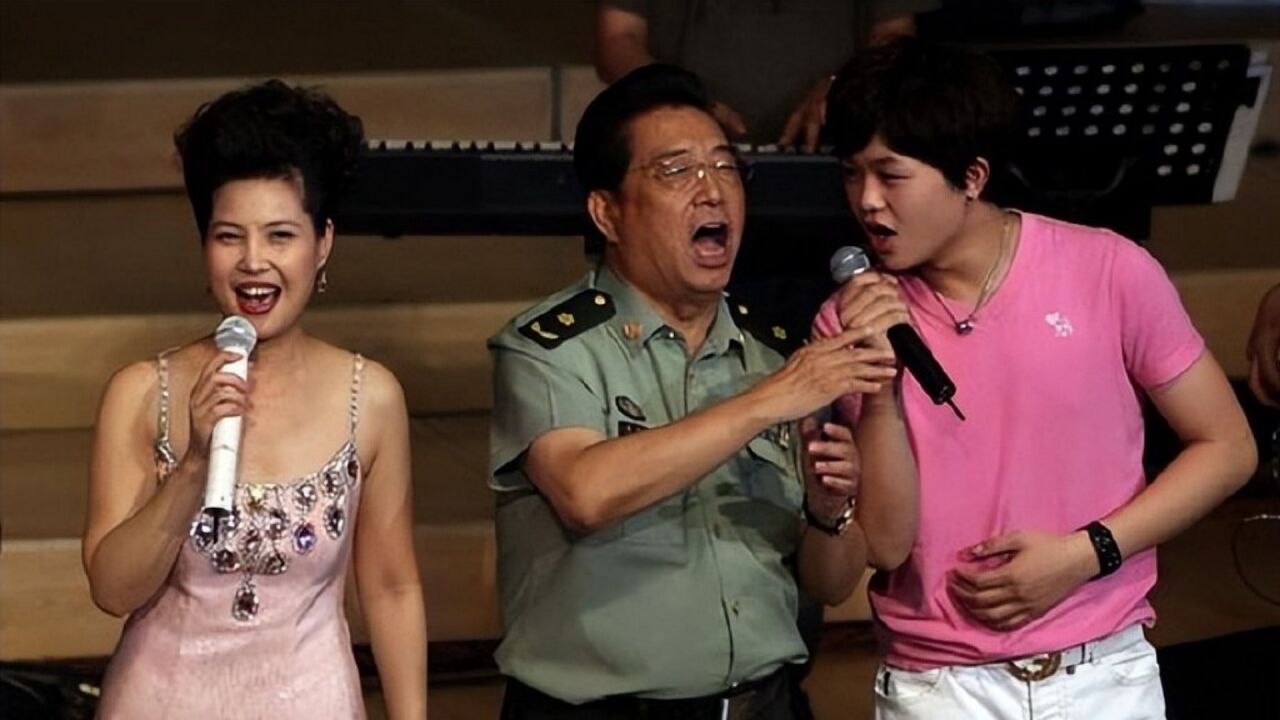 李双江几个孩子 李双江 孩子 李双江几个孩子 李双江 孩子