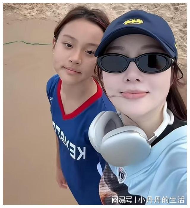 贾云馨 贾云馨近照 贾云馨 贾云馨近照