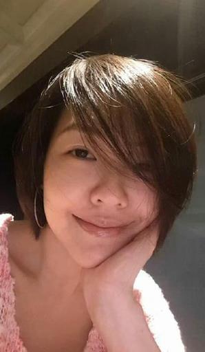 小s素颜照 小s素颜照片 