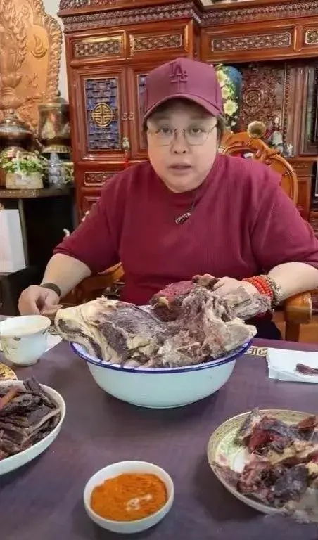 韩红成婚没 韩红结没结过婚 