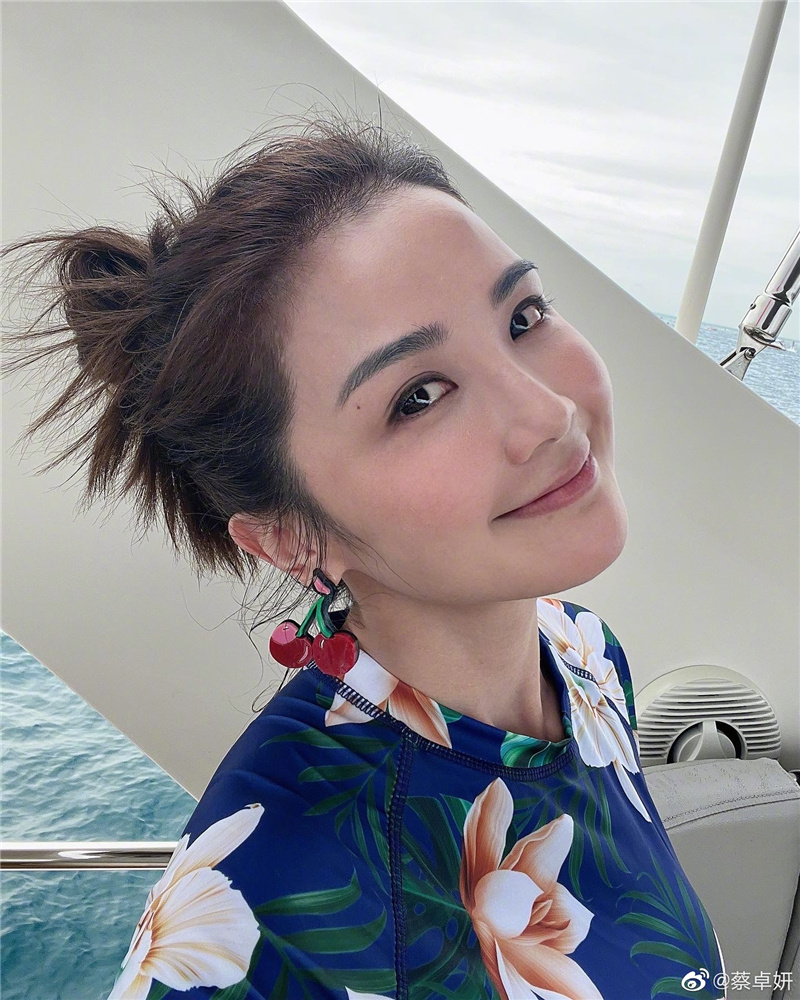 蔡卓研 蔡卓妍关智斌 