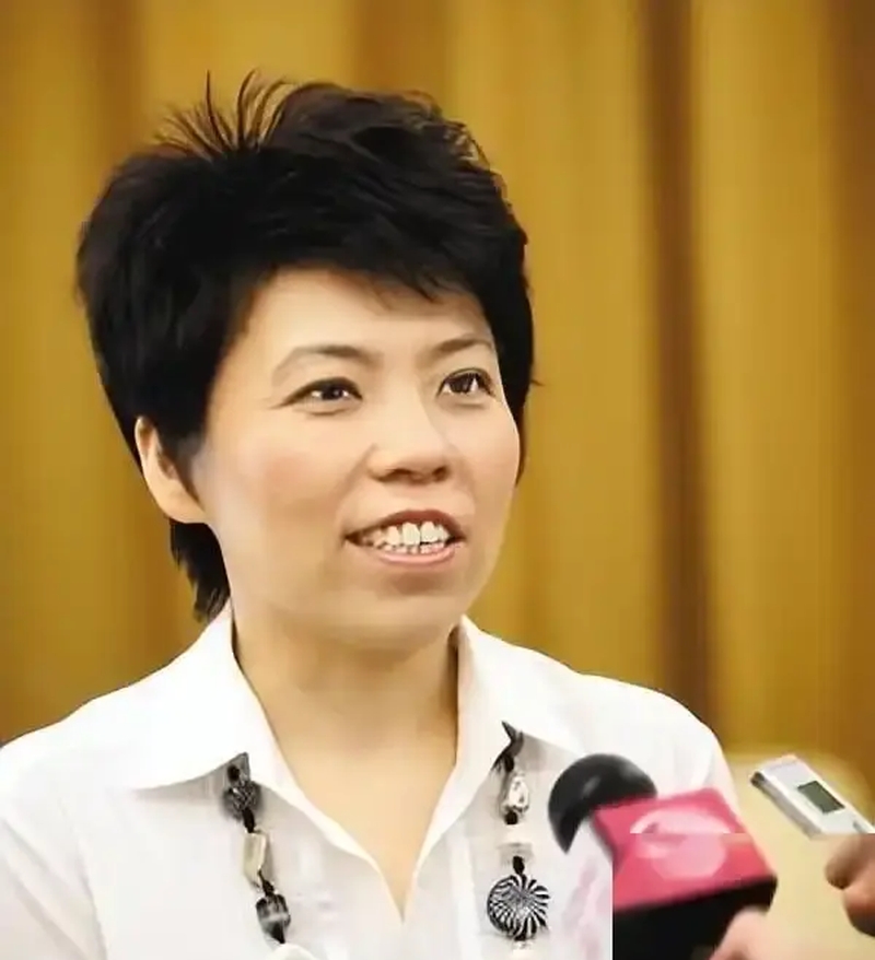 邓亚萍改国籍 邓亚萍出国 