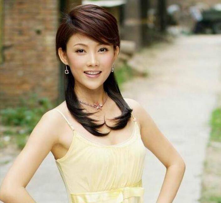 刘丹车祸现场女尸 刘丹车祸现场女尸图片 刘丹车祸现场女尸 刘丹车祸现场女尸图片