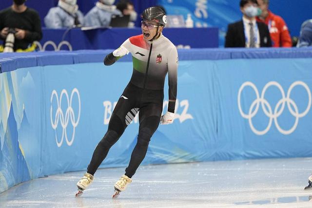刘少林破速滑1500米奥运记载 短道速滑刘少昂刘少林 