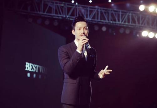 小默先生 小默先生是鸭子 