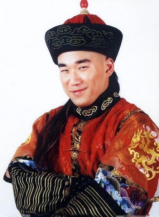 张国立的儿子 张国立的儿子和女儿图片 