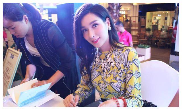 杨恭如老公 毛玉萍打杨恭如是哪一年 