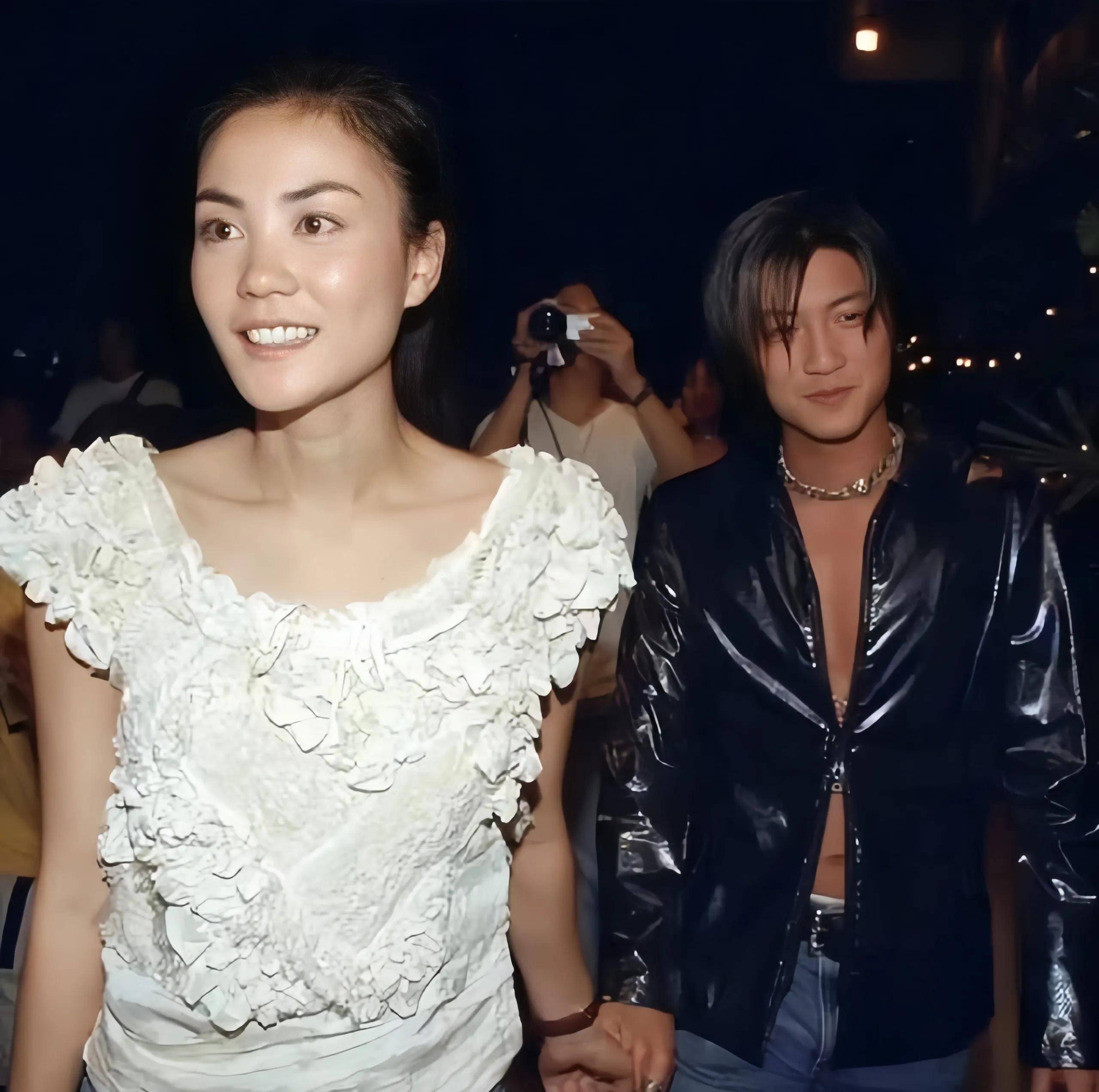 高原窦唯 窦唯现任老婆团体简介 