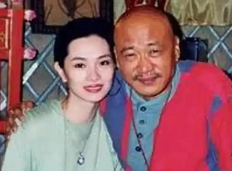 贺顺顺 贺顺顺仳离吗 