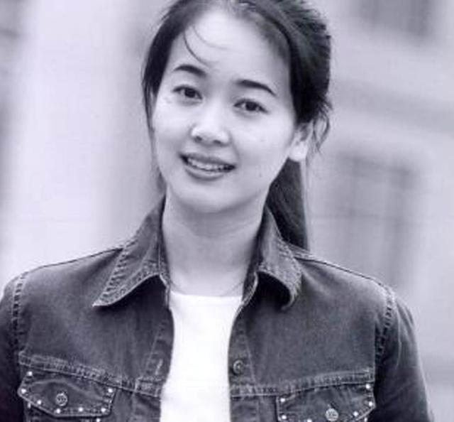 孟军年轻时照片 孟军年轻时照片真实 