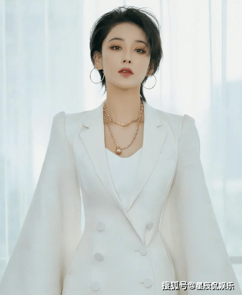 张馨予版小乔 张馨予演小乔铜雀台 