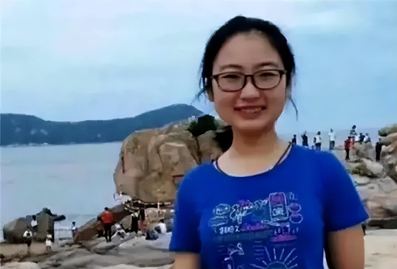 最标致高考女状元 最标致高考女状元何碧玉 最标致高考女状元 最标致高考女状元何碧玉