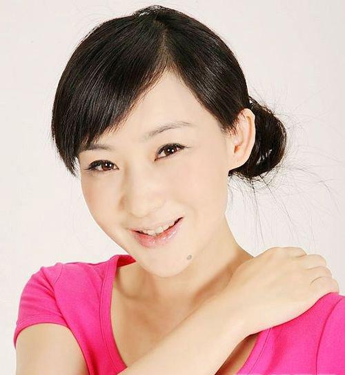 买红妹照片 买红妹近期照片 