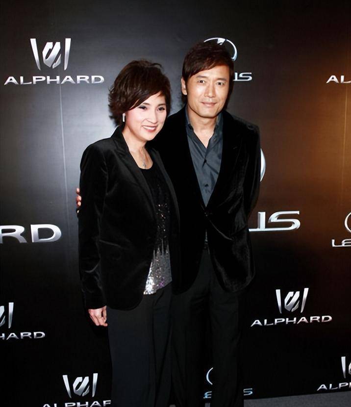 苗侨伟戚美珍 苗侨伟戚美珍主演的电视剧 