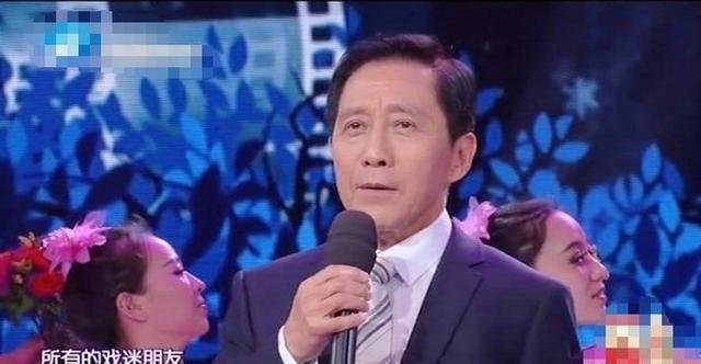 倪宝铎 倪宝铎和庞晓戈成婚照 