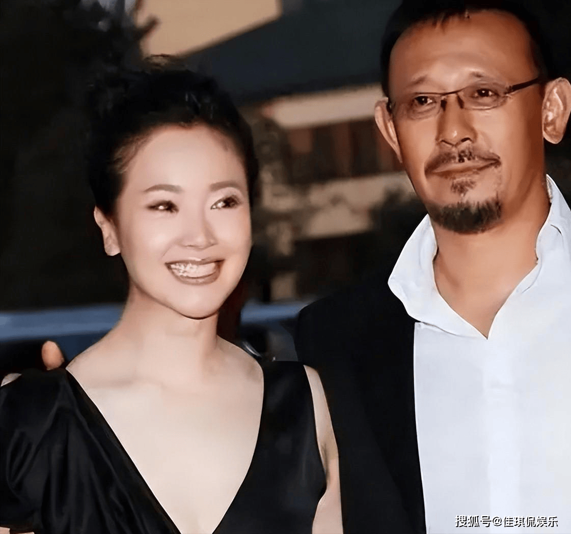 左小青老公的团体材料 左小青老公是谁?揭秘左小青的四段情史 