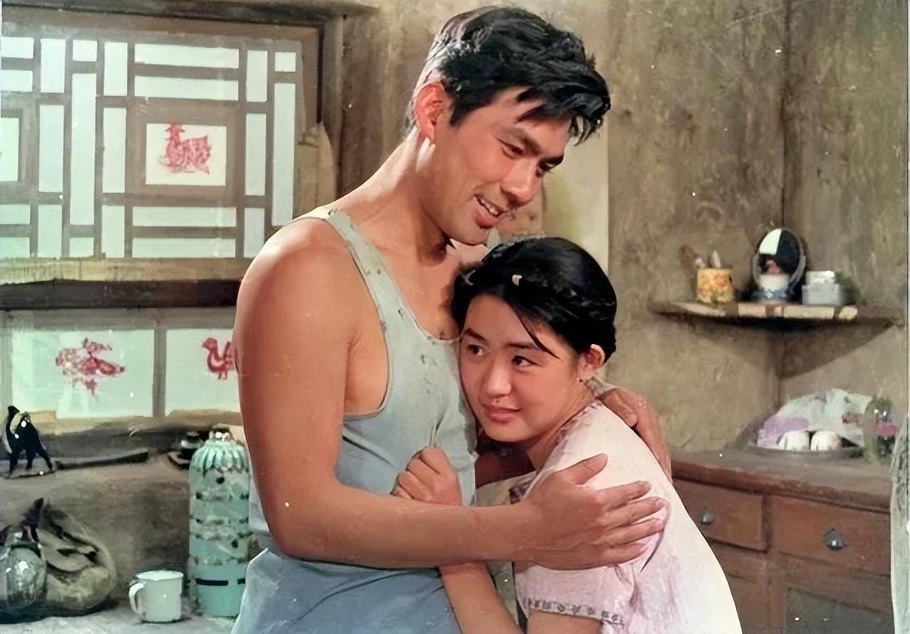 石凉老婆 石凉老婆图片