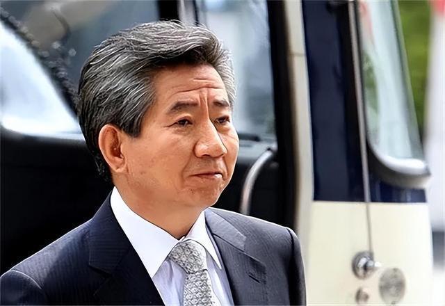 崔真实为什么自杀 崔真实为什么这么瘦 