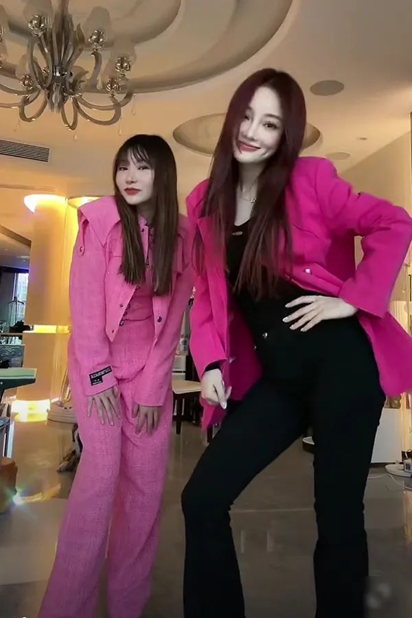 李小璐姐妹团 李小璐姐妹团王鸥