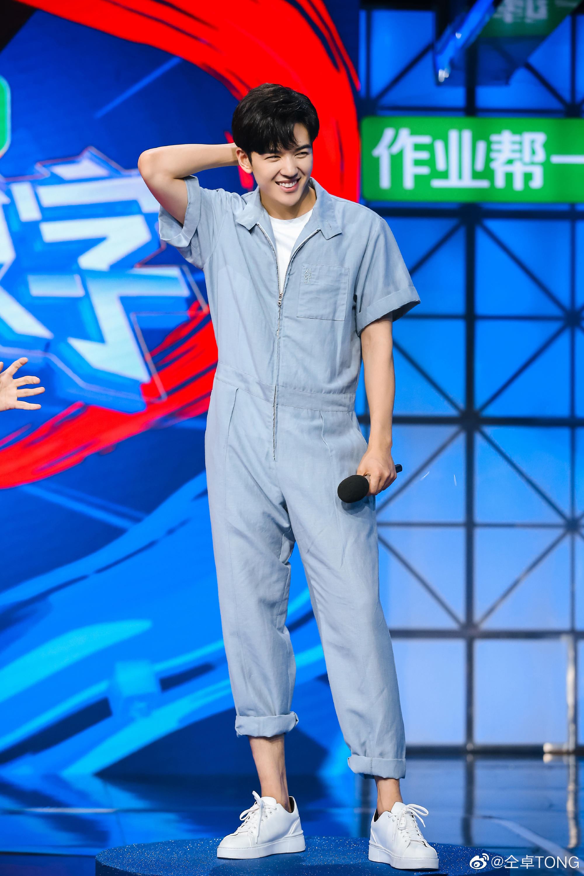 李佳文麦洛洛 李佳文麦洛洛照片