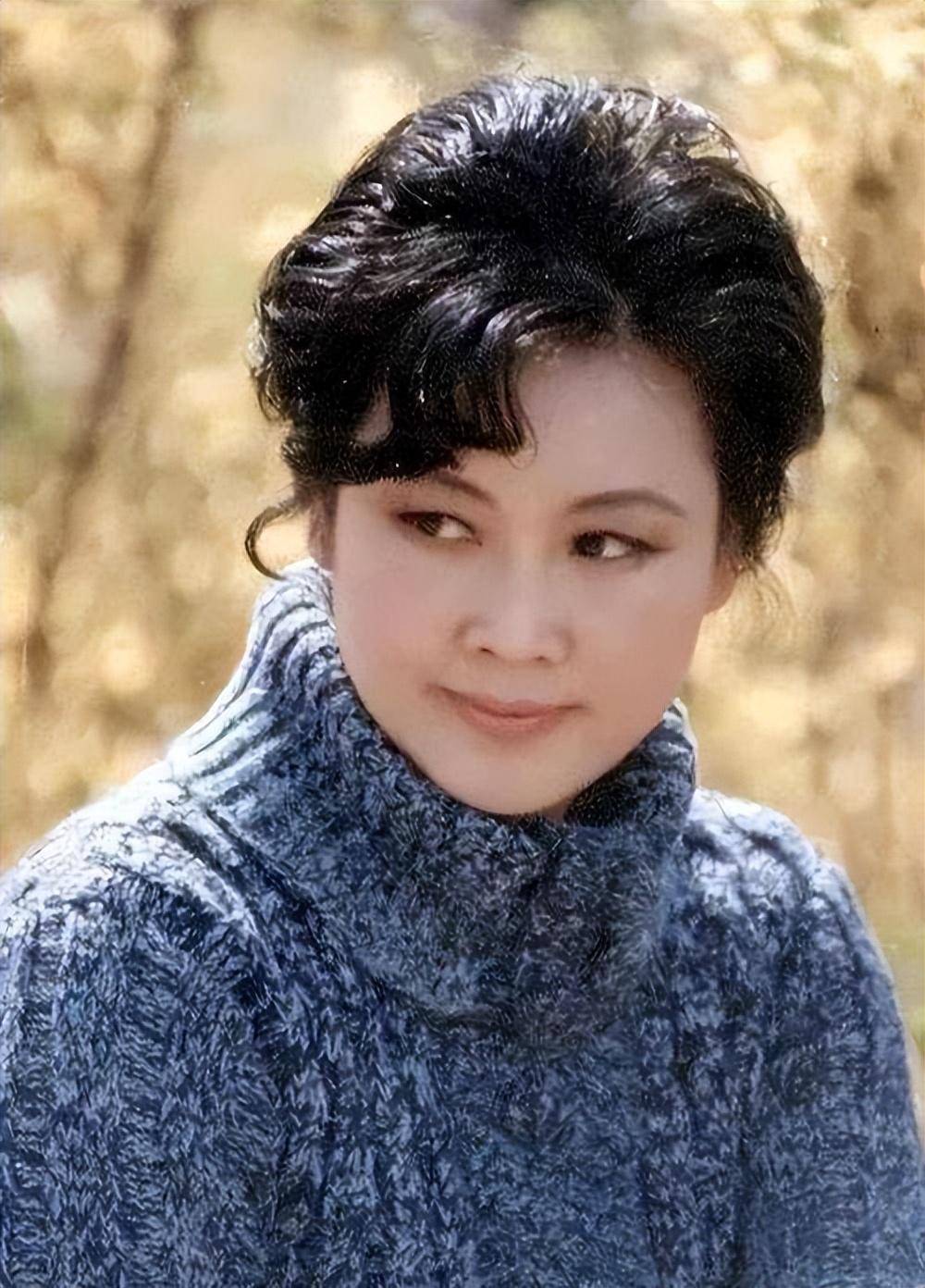 李谷一简历及团体资料的复杂引见
