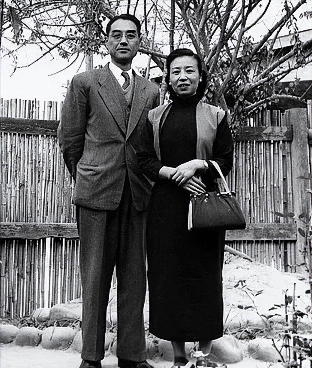 胡因梦和谁生了女儿 胡因梦有几个孩子 