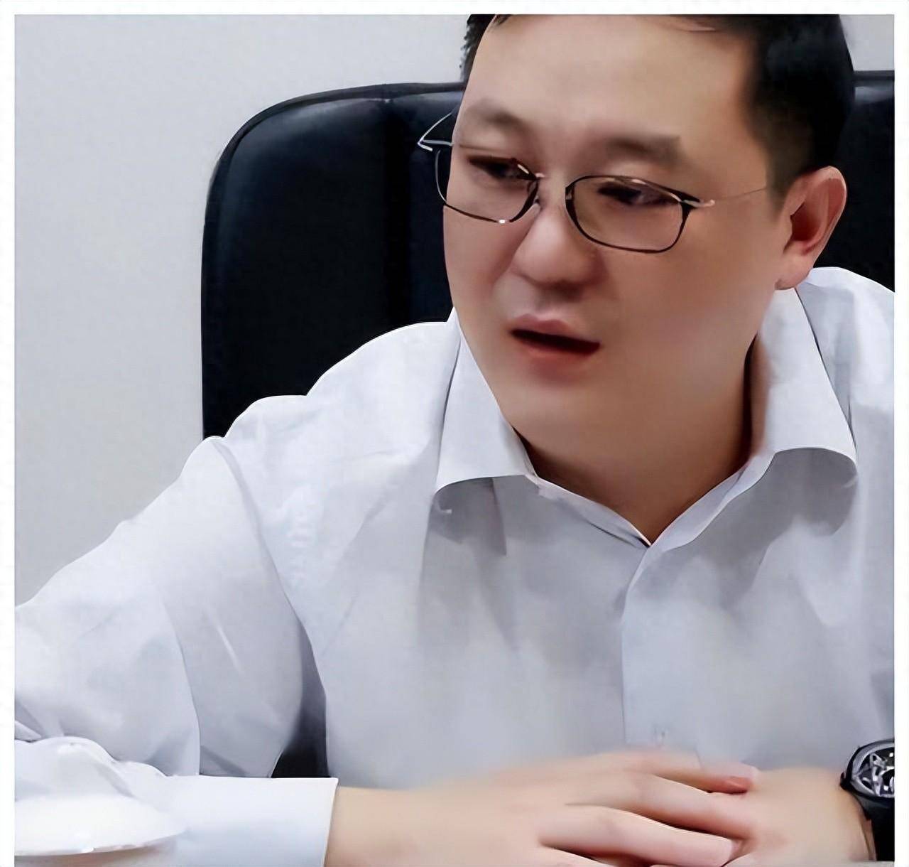 董卿丈夫密春雷被强制执行超7亿 董卿的老公密春雷是干什么的