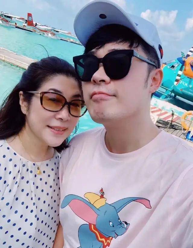 张赫老婆 张赫老婆金如贞的身高 