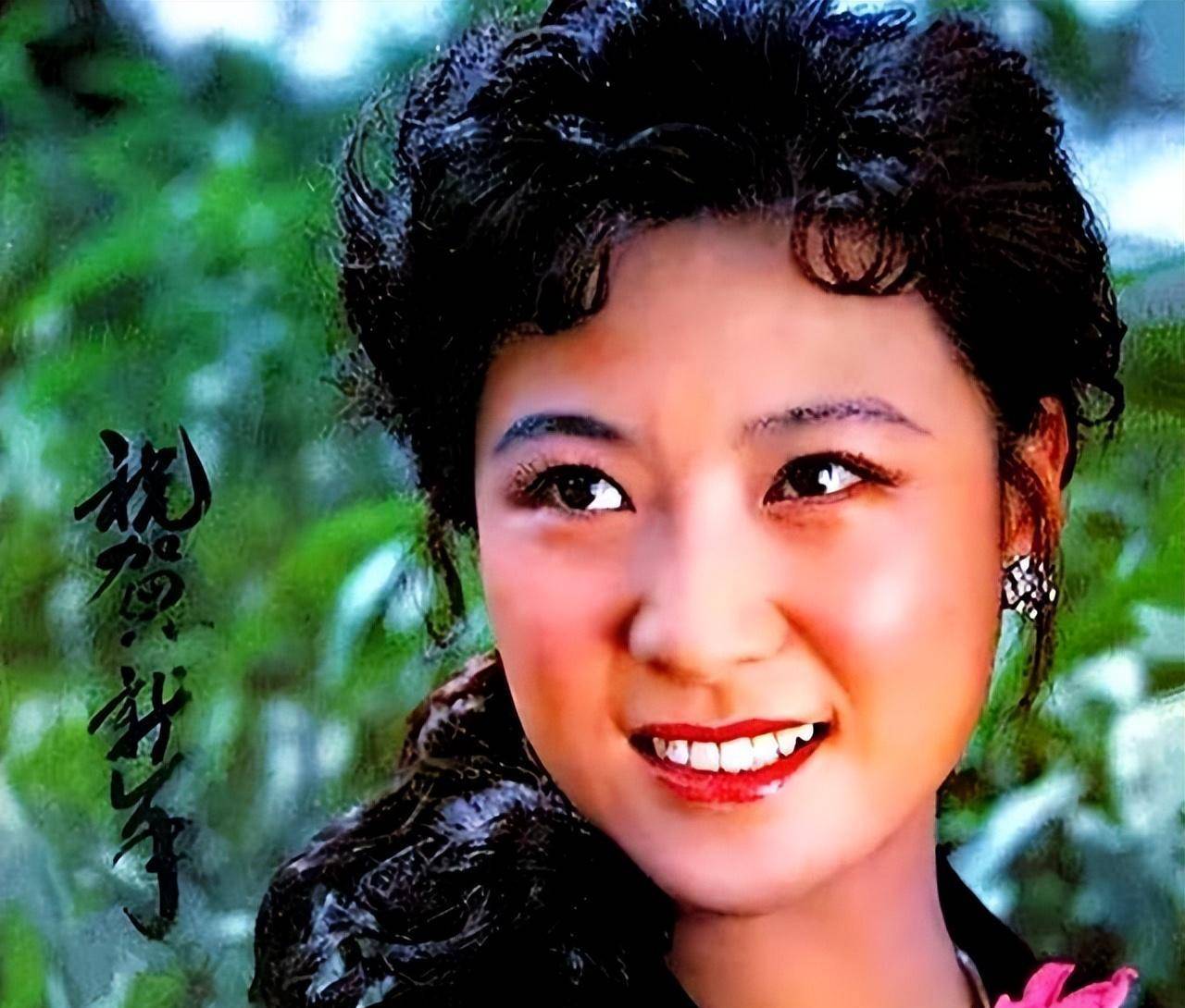 王馥荔团体材料简介 刘晓庆简历团体材料 王馥荔团体材料简介 刘晓庆简历团体材料