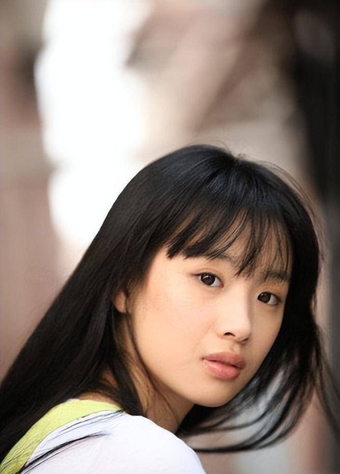 李梦童年 李梦童年幸福吗