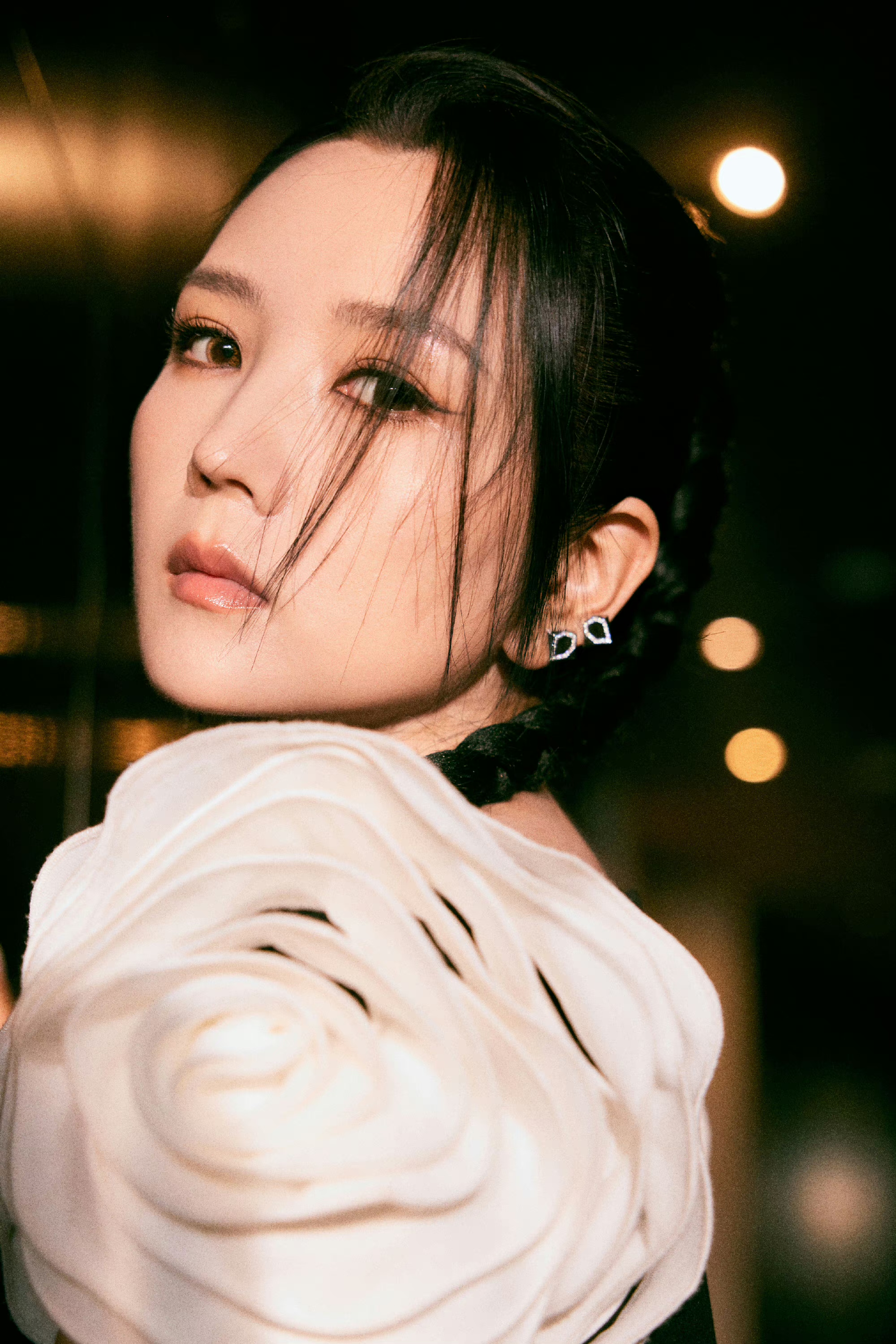 何洁成婚照 何洁又成婚了? 何洁成婚照 何洁又成婚了?