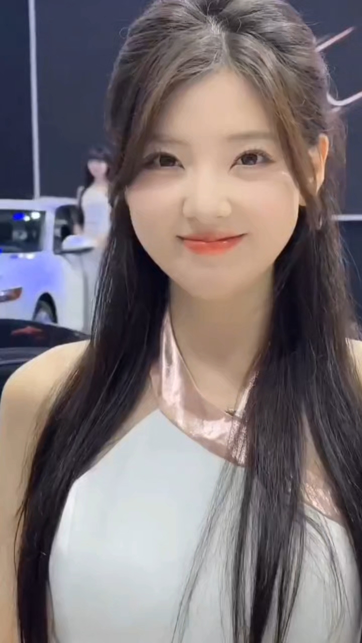名模春晓 模特春晓怎么这么老 名模春晓 模特春晓怎么这么老