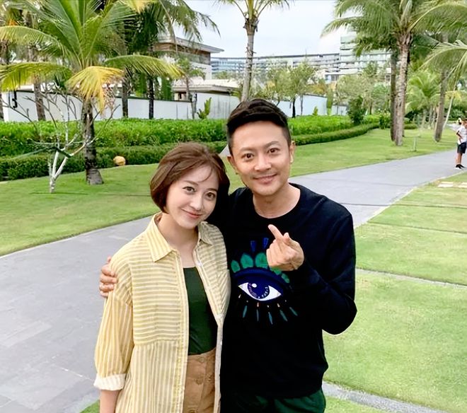 印小天妻子 印小天妻子哈琳娜是哪里人