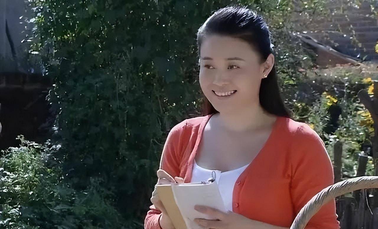 杨晓燕饰演者关婷娜 杨晓燕在哪一部进场 